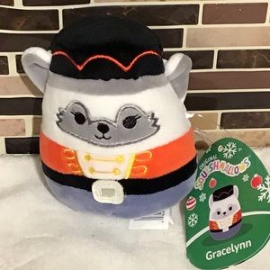 SQUISHMALLOW GRACELYNN  S4 # 463-5/Squishdate 08.24.2022